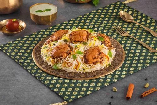 Lazeez Bhuna Murgh [ Chicken Dum Biryani Boneless - Serves 1]